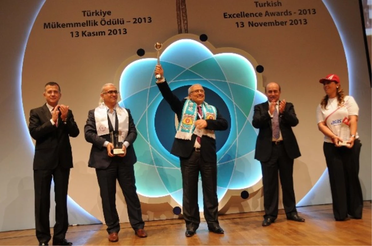 Tarsus Belediyesine, Mükemmellik Ödülü