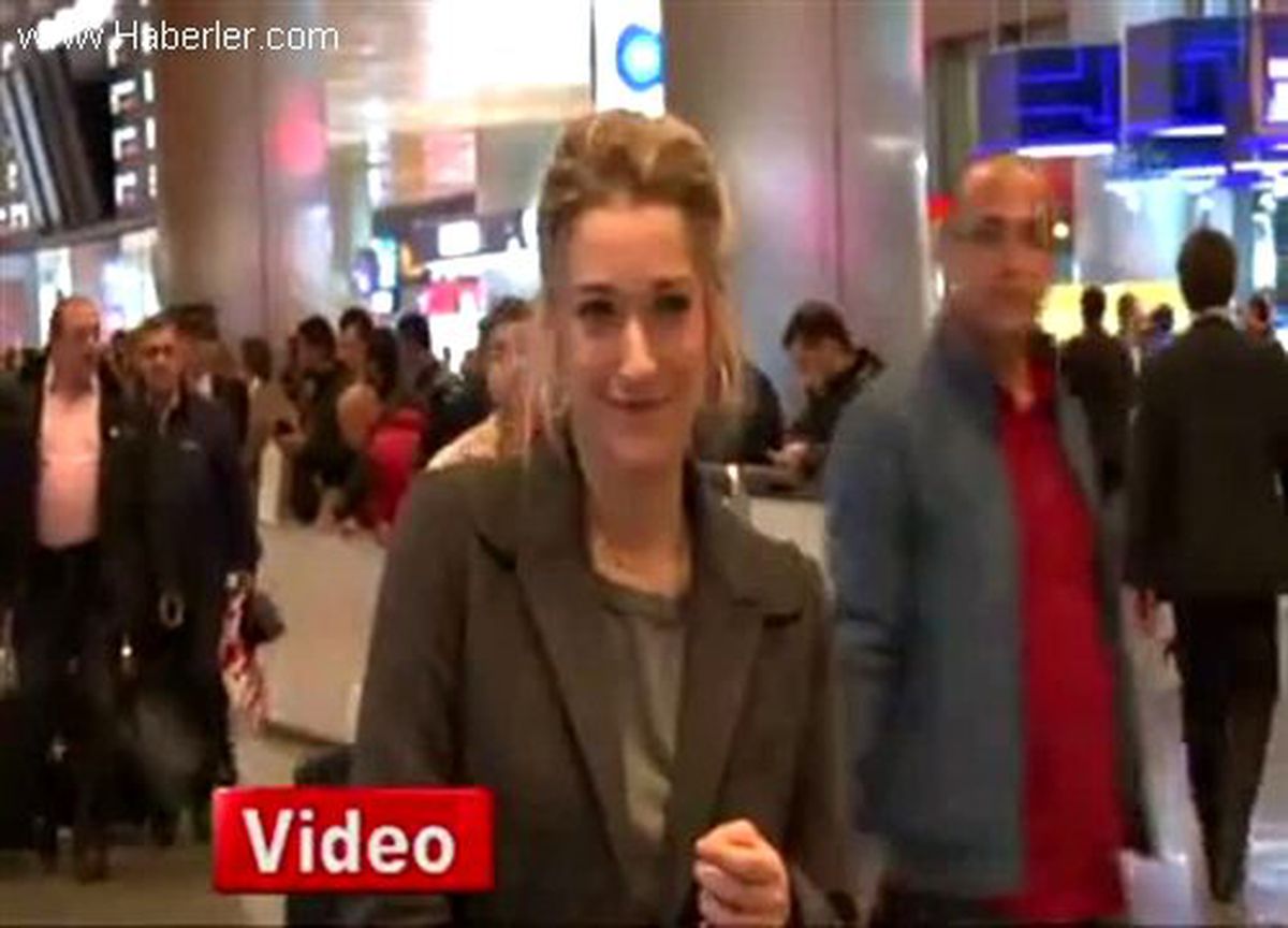 Ünlü Fransız Piyanist Laure Kahn İstanbul\'da
