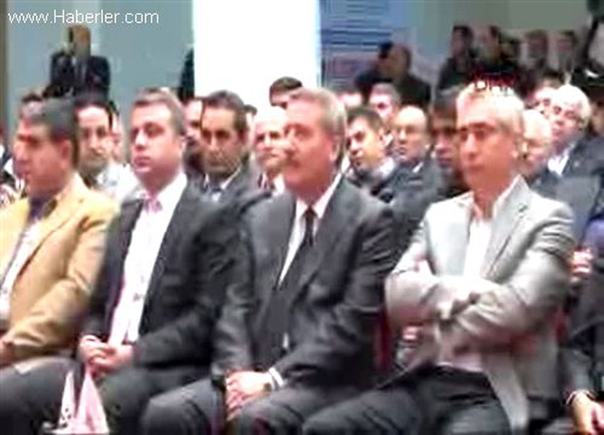 Vali Kıraç Diyarbakır Terör Yerine Sevgi ve Barışla Anılmaya Başlandı