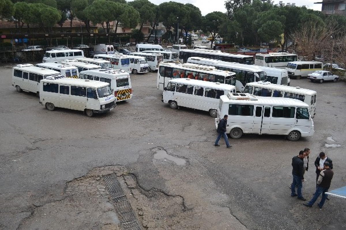 Bayındır'lı Otobüs ve Minibüsçü Esnafı Zorda