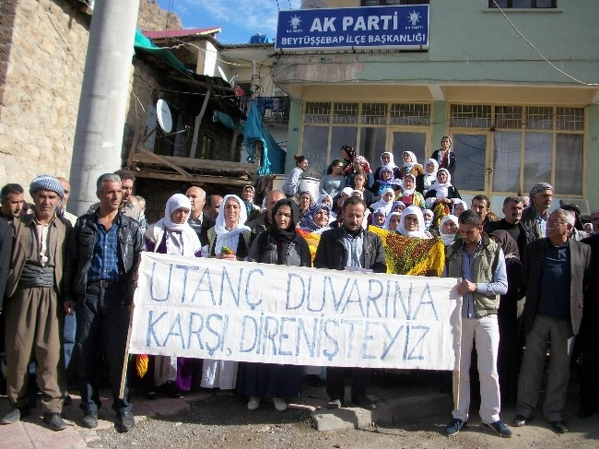 Beytüşşebap\'ta BDP\'den Suriye Duvarına Protesto