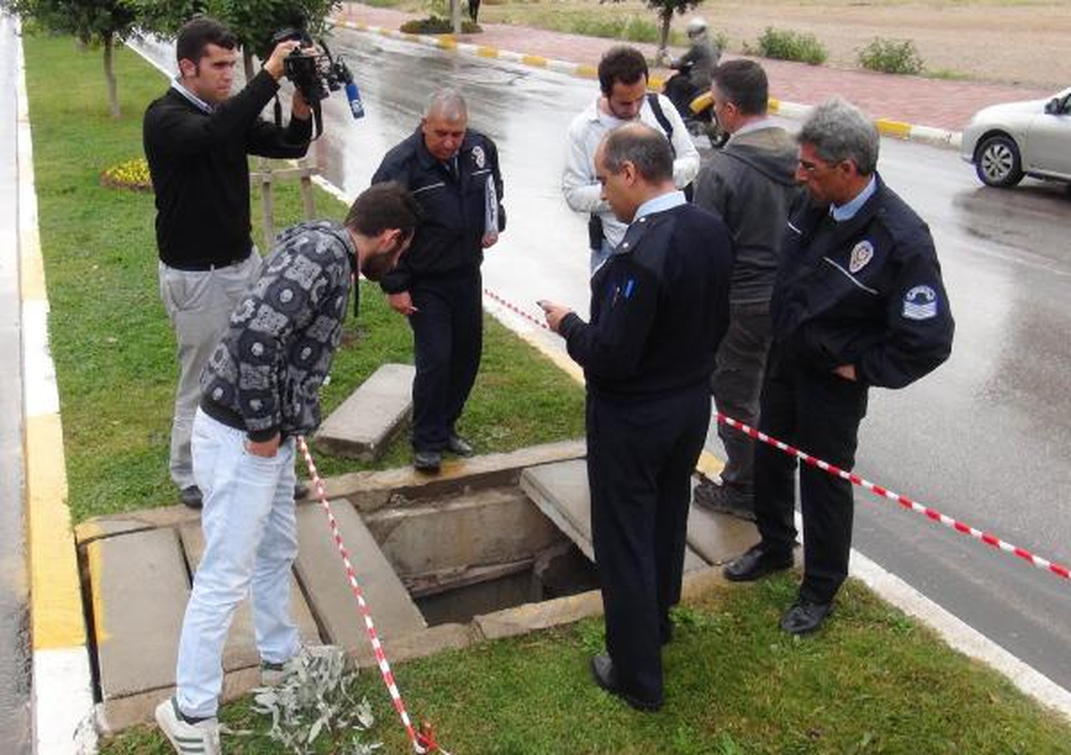 Beton Blok Kırıldı, Emekli Öğretmen Su Kanalına Düştü