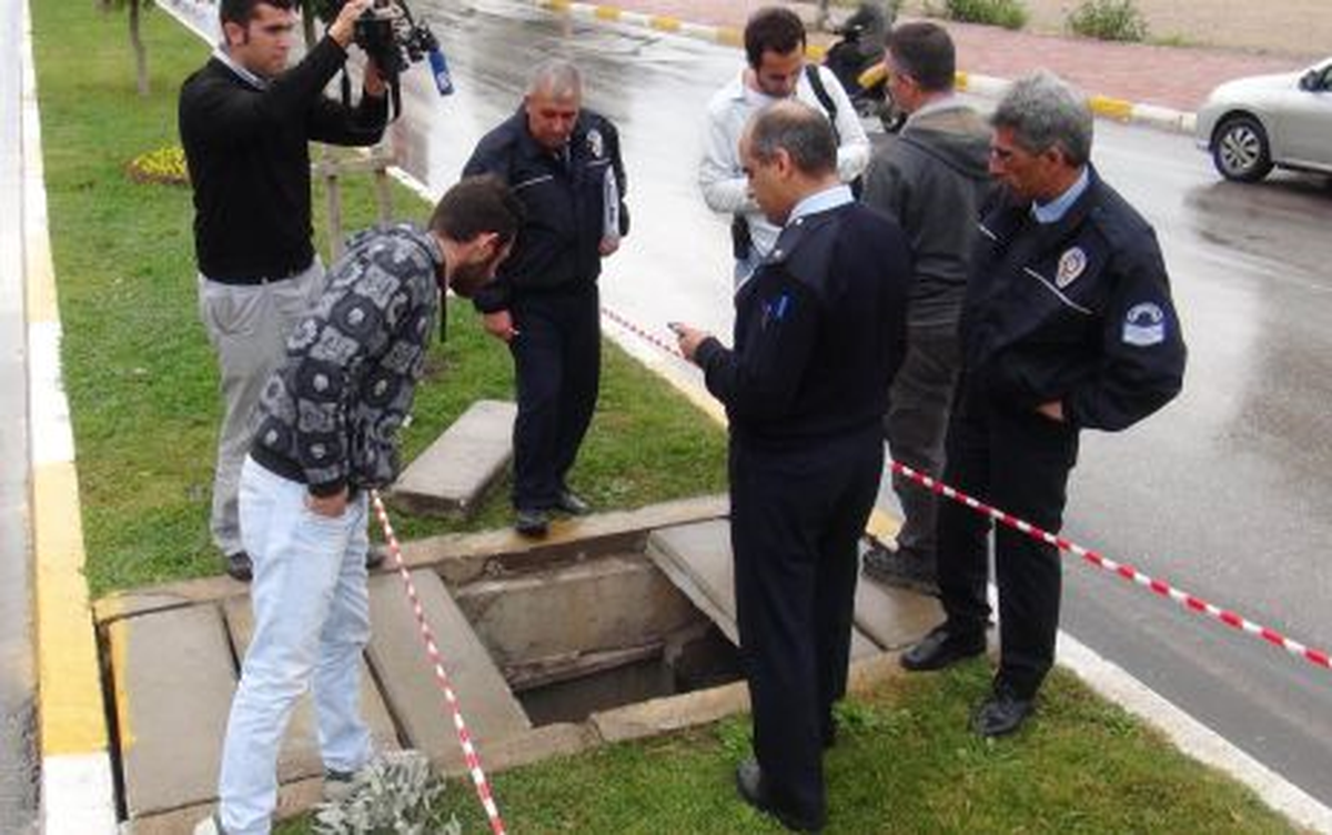 Beton Blok Kırıldı, Emekli Öğretmen Su Kanalına Düştü