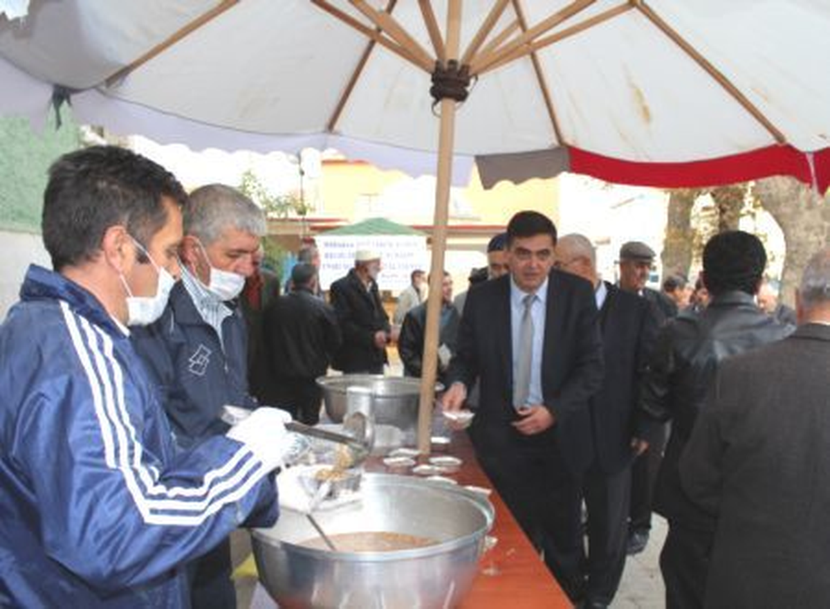 Bilecik Müftülüğünden "Aşure İkram" Programı