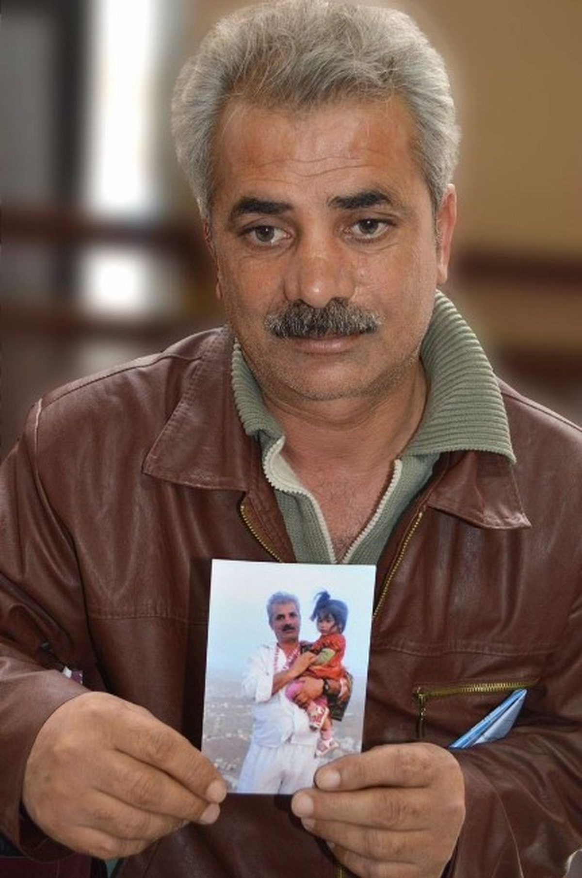 Balıkesir\'de Kızını Yaşatmaya Çalışıyor