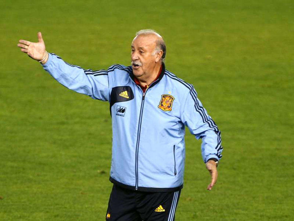 Del Bosque İmzaladı