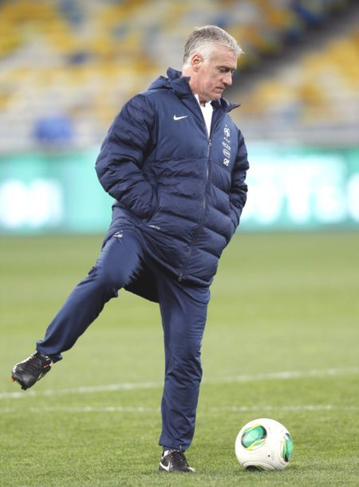Deschamps 4-2-3-1\'i Seçti