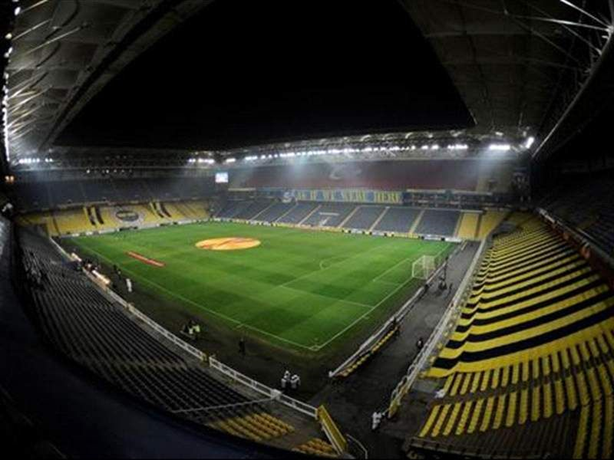 Fenerbahçe\'de Ceza Alarmı