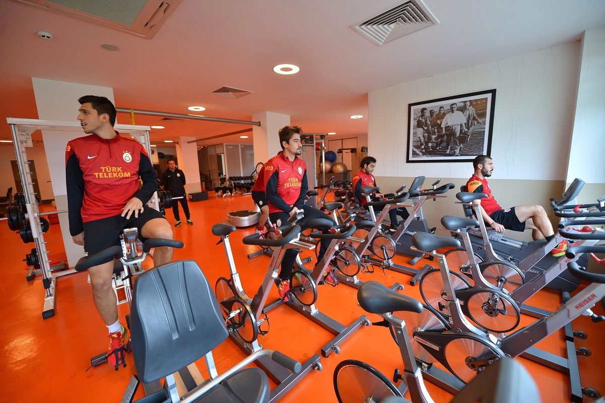 Galatasaray\'da Sivasspor Maçı Hazırlıkları Sürüyor