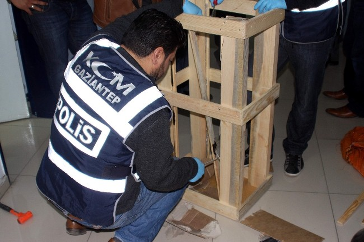 Gaziantep\'te 25 Kilo Afyon Sakızı Ele Geçirildi