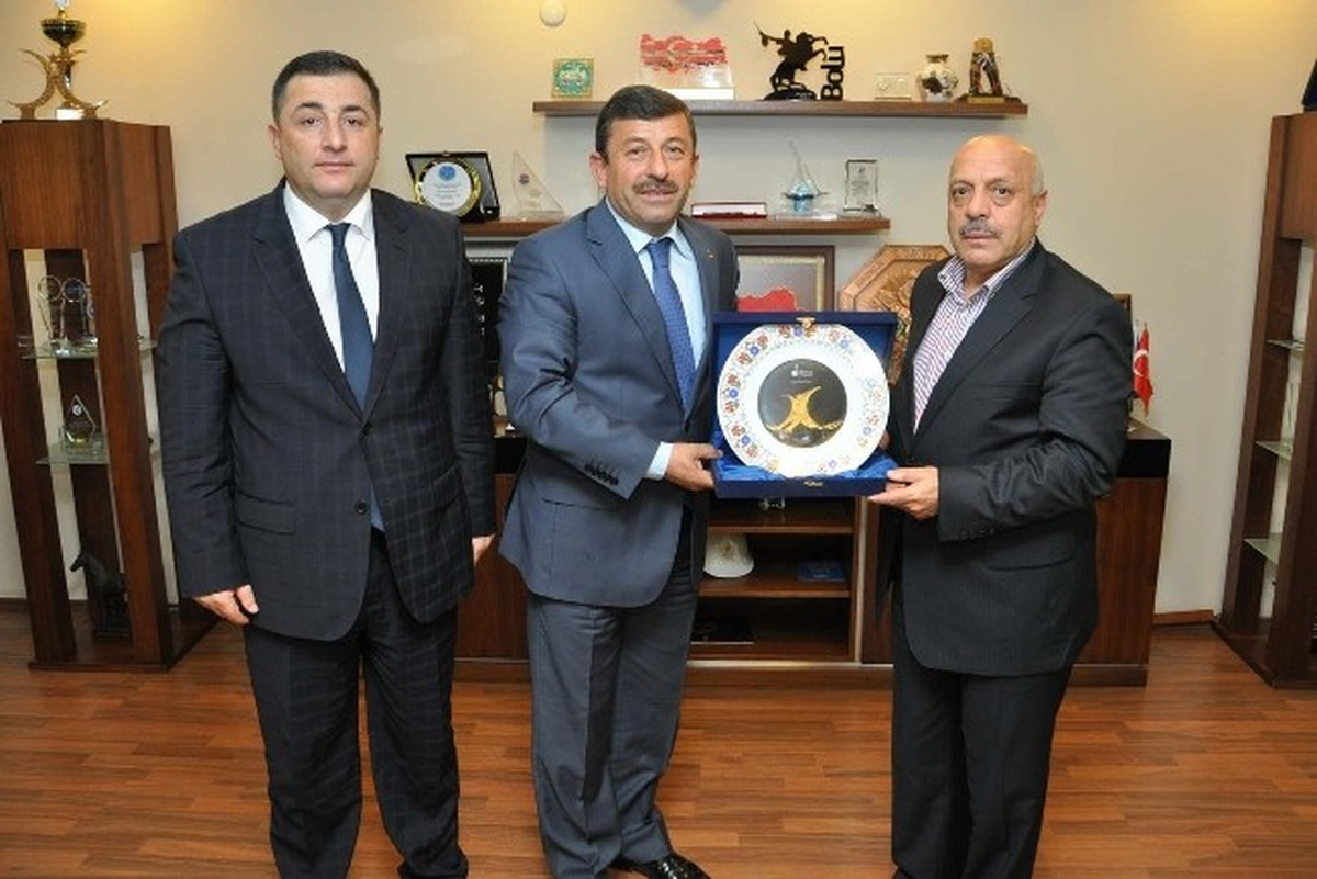 Hizmet İş, Başkan Karabacak\'a Teşekkür Etti