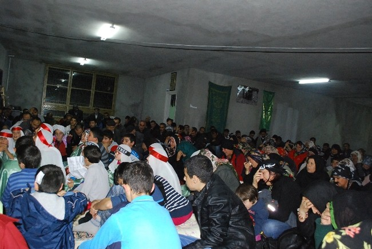 Hz. Hüseyin\'in Kabir Toprağı Çerkezköy\'de Ziyarete Açıldı