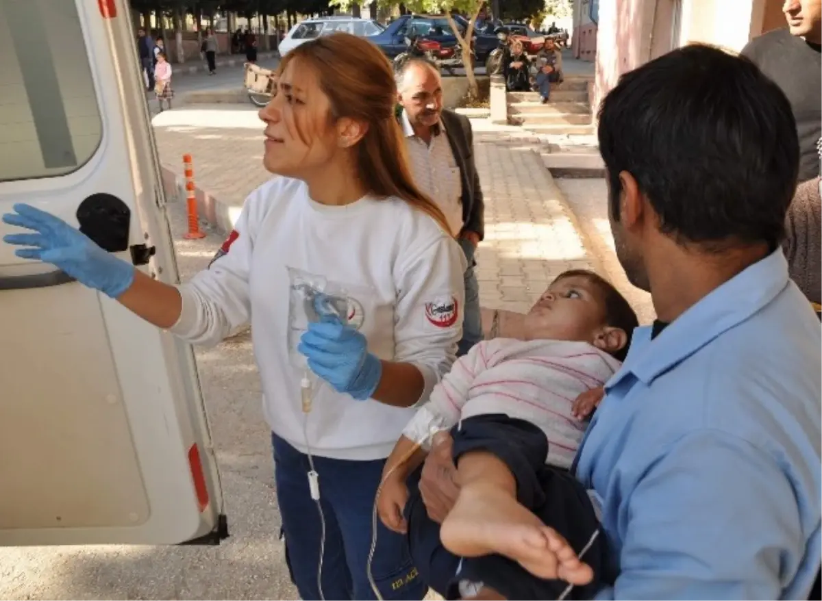 Gaziantep\'te İlaç İçen 3 Suriyeli Çocuk Zehirlendi