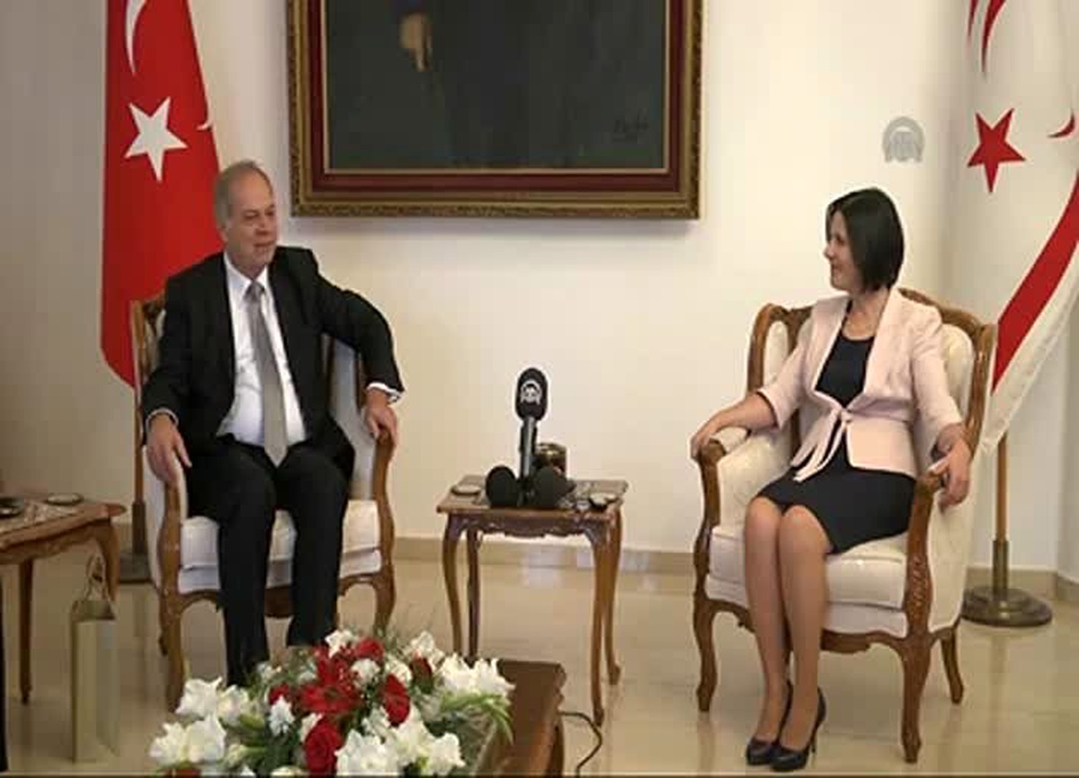 İsen, KKTC Meclis Başkanı Siber\'i ziyaret etti