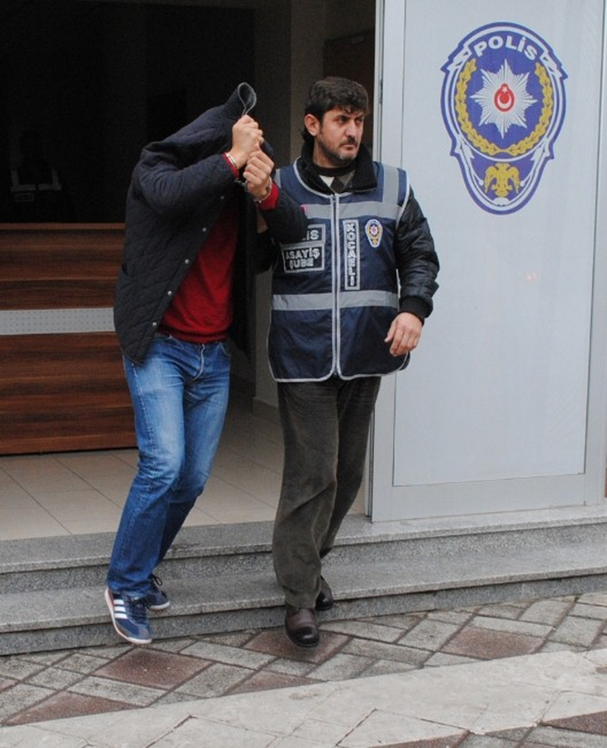Jammerle Kargo Araçlarını Soydular