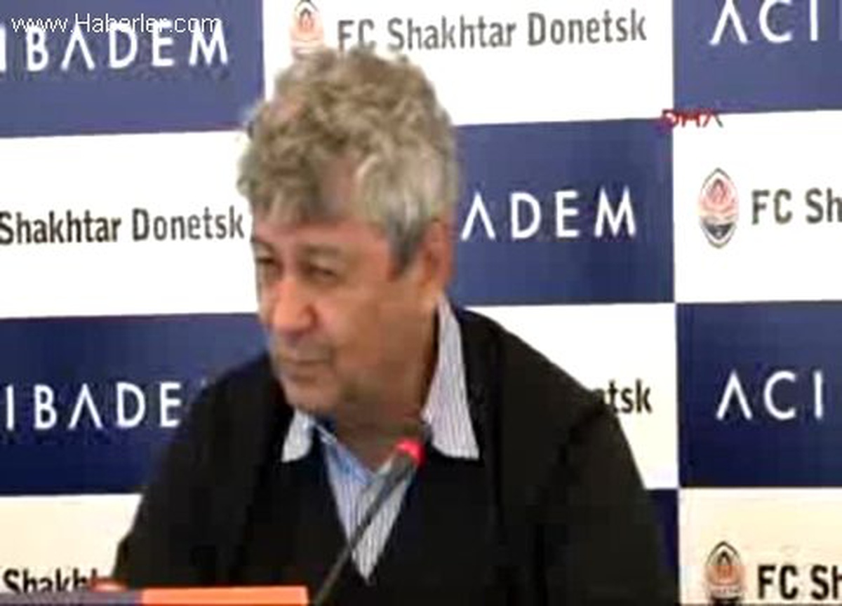 Lucescu: "İki Şampionluğu Fenerbahçe\'ye Karşı Kaybettim Kafamda Hala Soru İşaretleri Var"