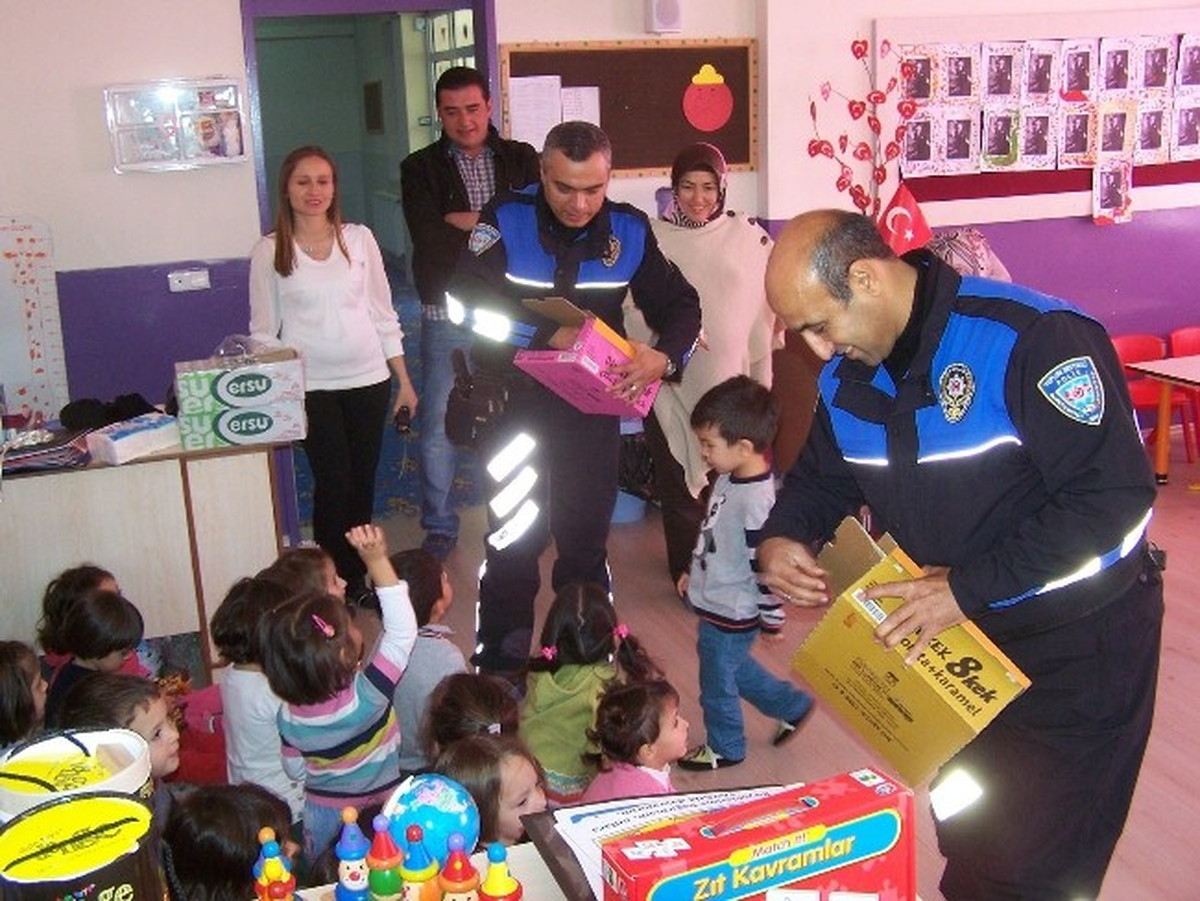 Miniklere Trafik Semineri