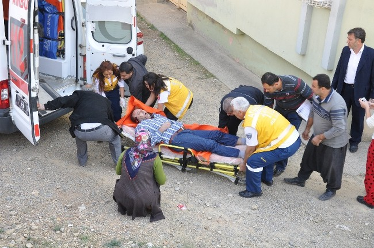 "Moralim Çok Bozuk" Dedi, İntihar Etti