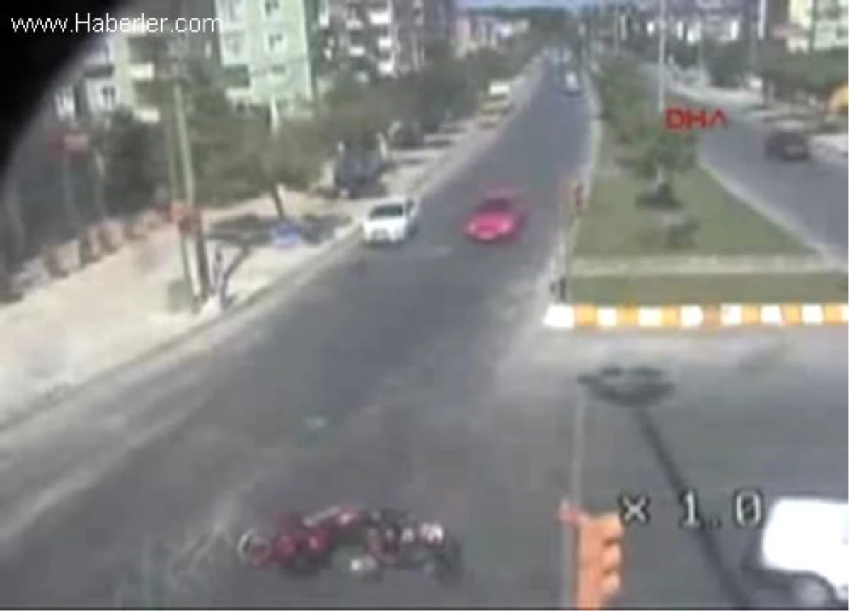 Motosiklet Kazaları Mobese Kameralarında