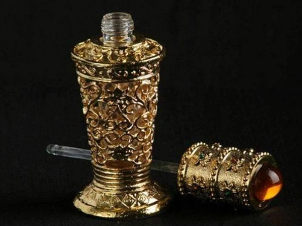 Osmanlı\'nın İlk Parfümü "Buhur Suyu" Müze Mağazalarında Satışa Sunuldu