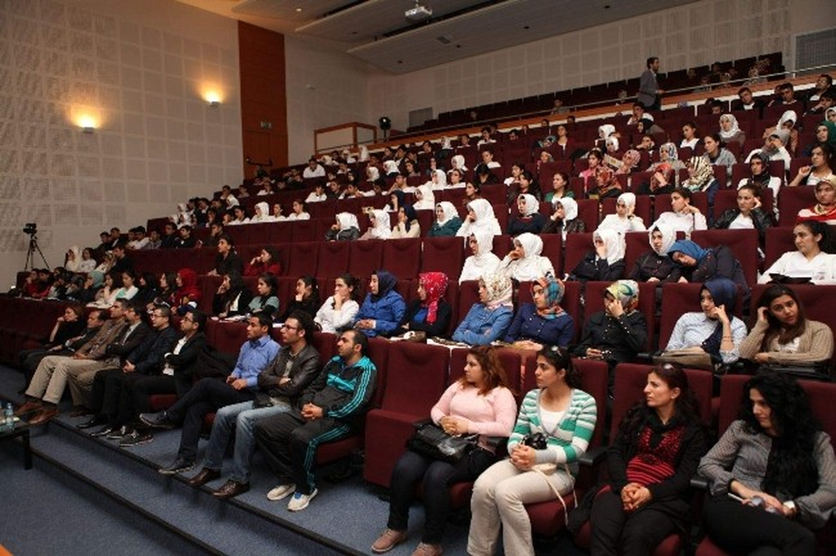 Sağlıklı Beslenme, Diyabet ve Obezite Konferansı Verildi
