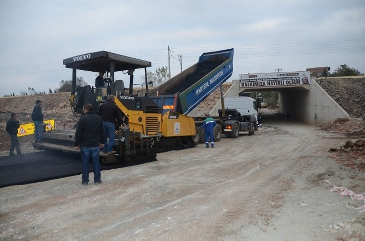 Sarımeşe Köprüsünde Asfaltlama Çalışması Yapıldı