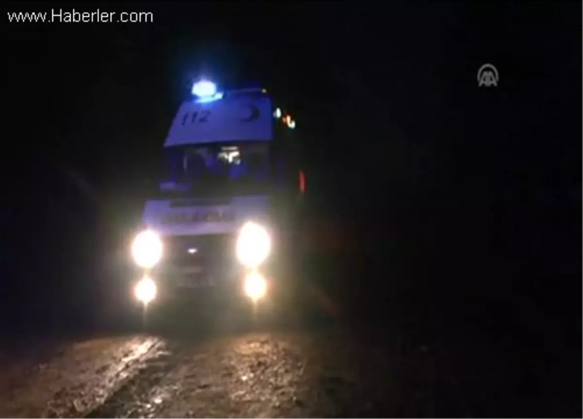 Kumluca'da İşçi Taşıyan Otomobil Uçtu: 1 Ölü, 6 Yaralı