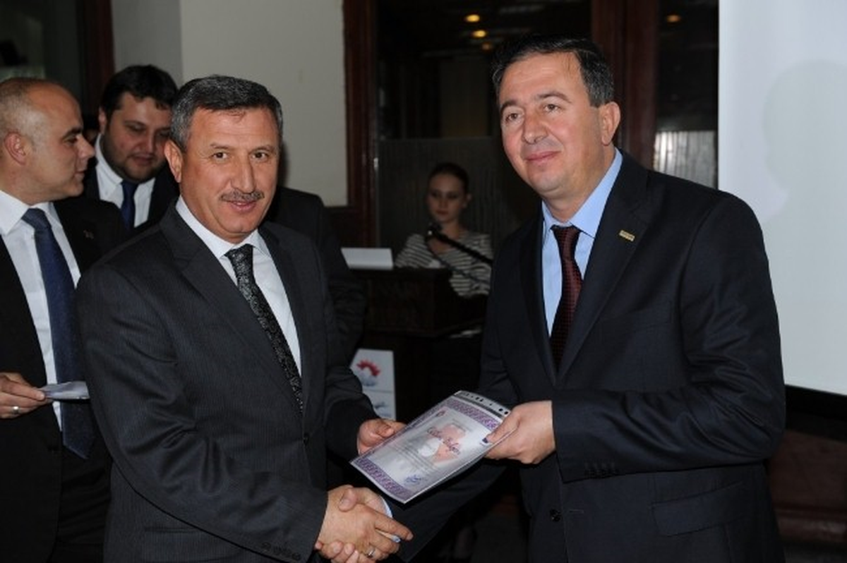 Yerel Kalkınma Hamlesini Gerçekleştirecek Ekibi Sertifika