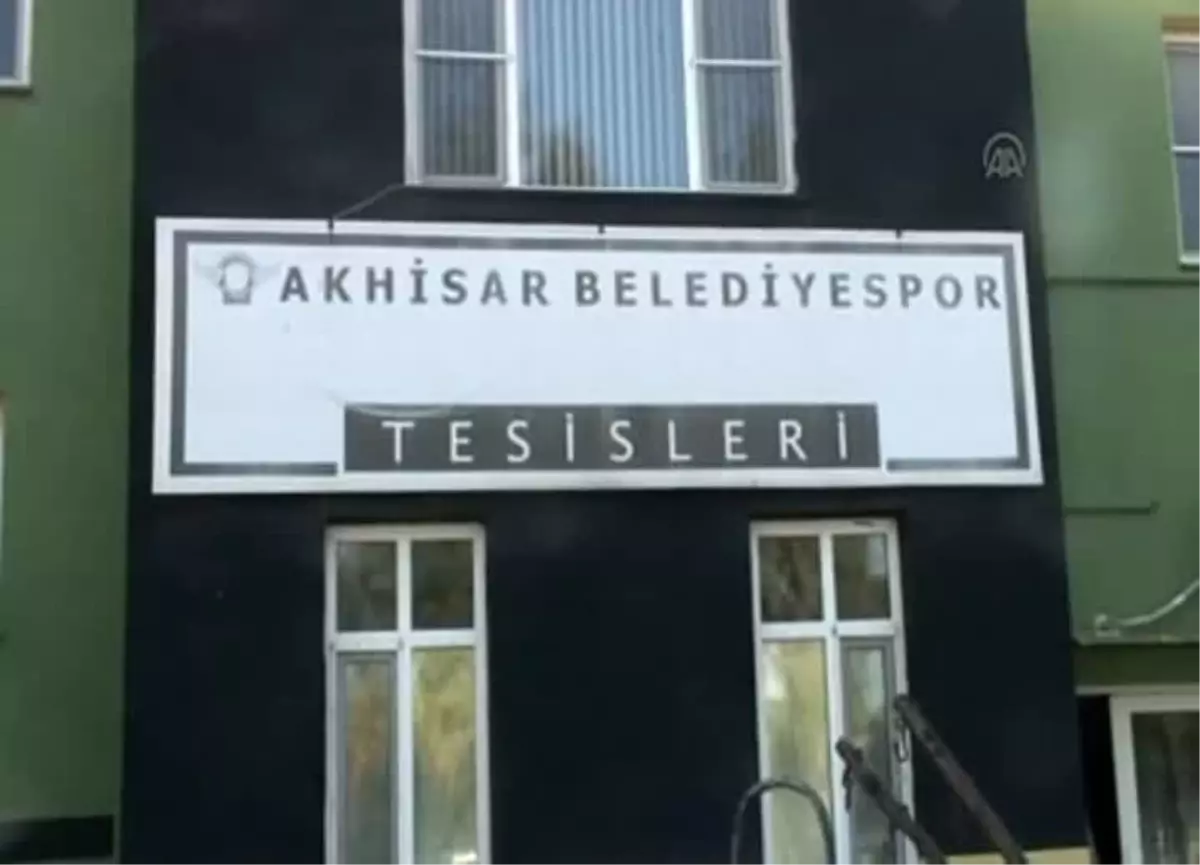 Akhisar Belediyespor, sahasında puan kaybetmemek istiyor