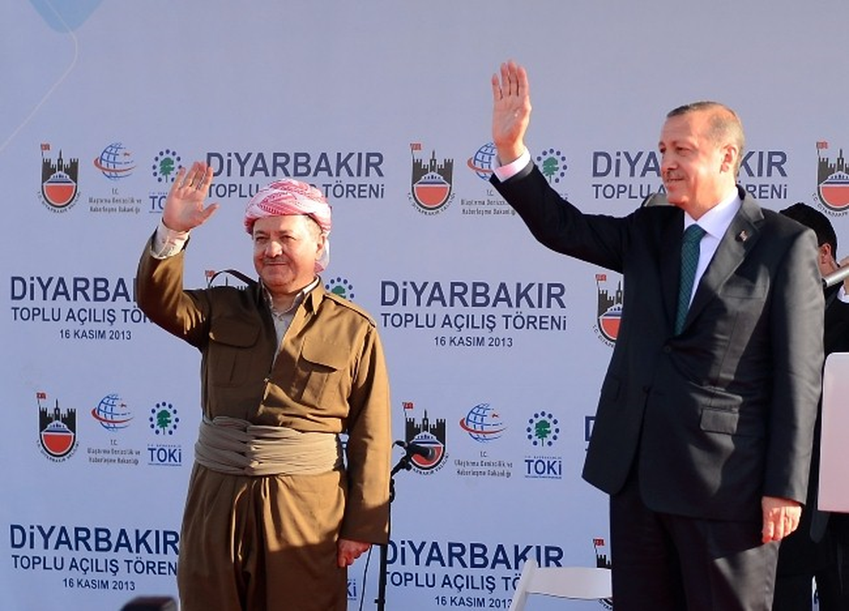 Başbakan Erdoğan, Barzani ile Birlikte Vatandaşları Selamladı