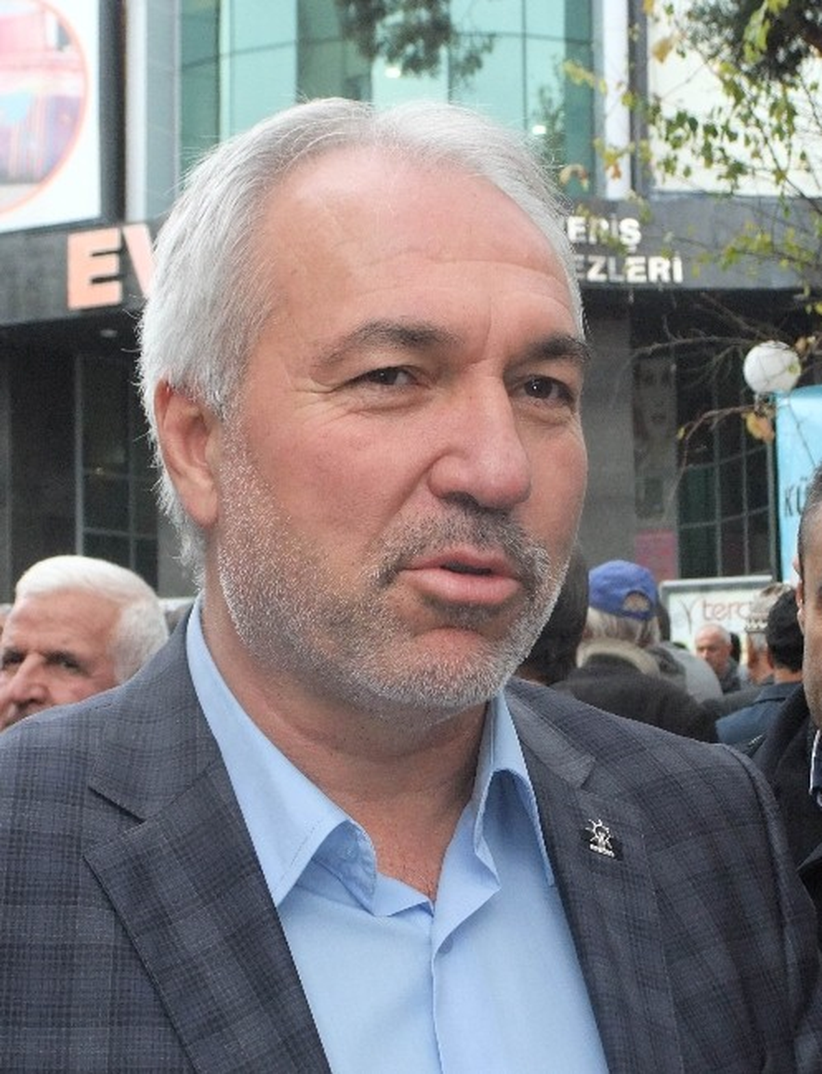 Başkan Saraçoğlu: "Dershaneler Kapatılmıyor, Okula Dönüştürülme Fırsatı Veriliyor"