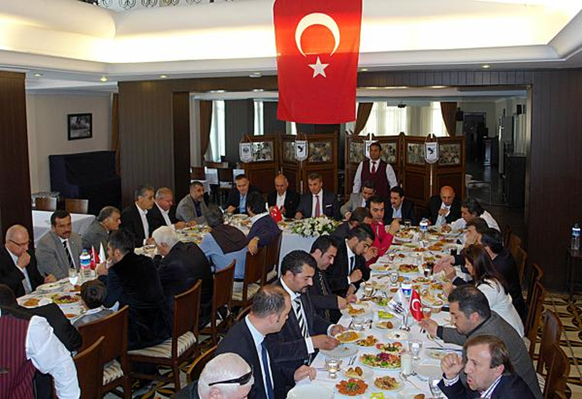 Beşiktaş Kulübü Başkanı Fikret Orman, Hatay\'da
