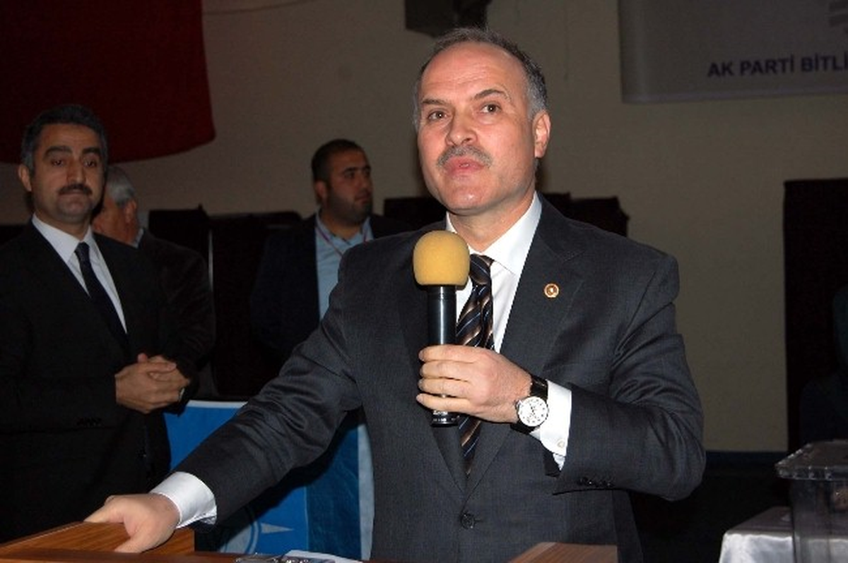 Bitlis\'te AK Parti Temayül Yoklaması Yapıldı