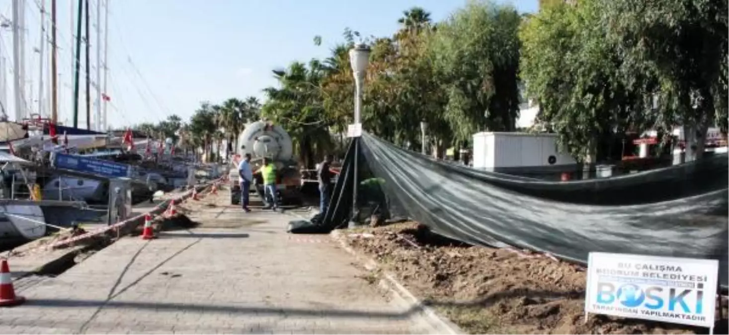 Bodrum'da Tekne Atık Suyu Toplanacak, Deniz Temiz Kalacak