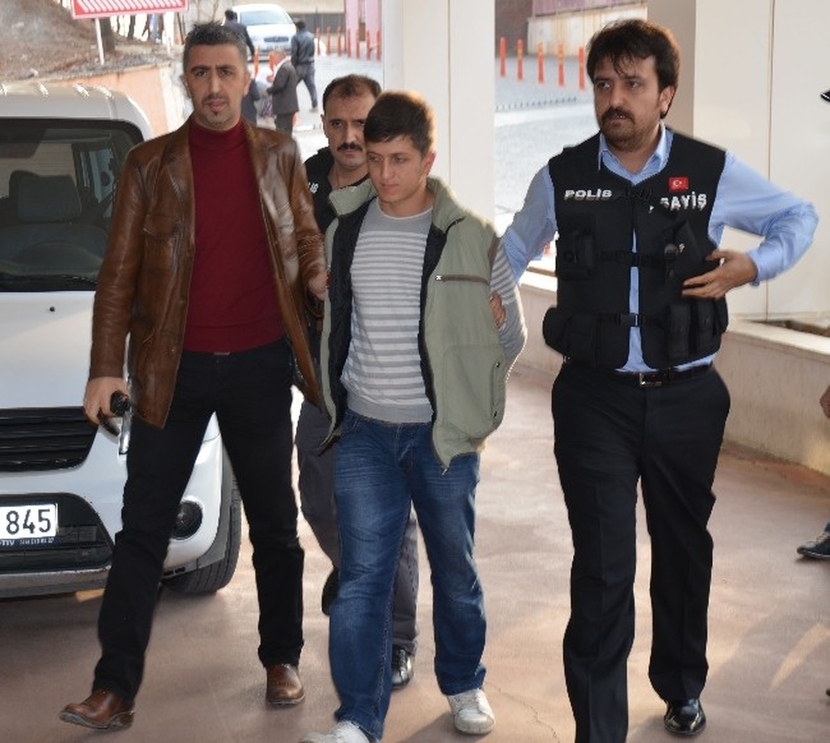Çarptığı Çocuğun Ölümüne Neden Olan Sürücü Yakalandı
