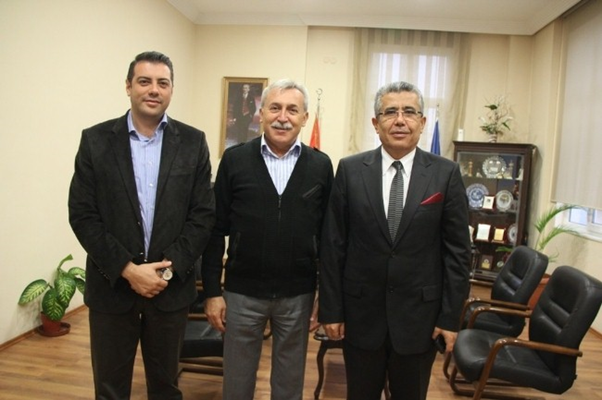 CHP Efeler Aday Adayı Gümüş\'ten SMMMO\'ya Ziyaret