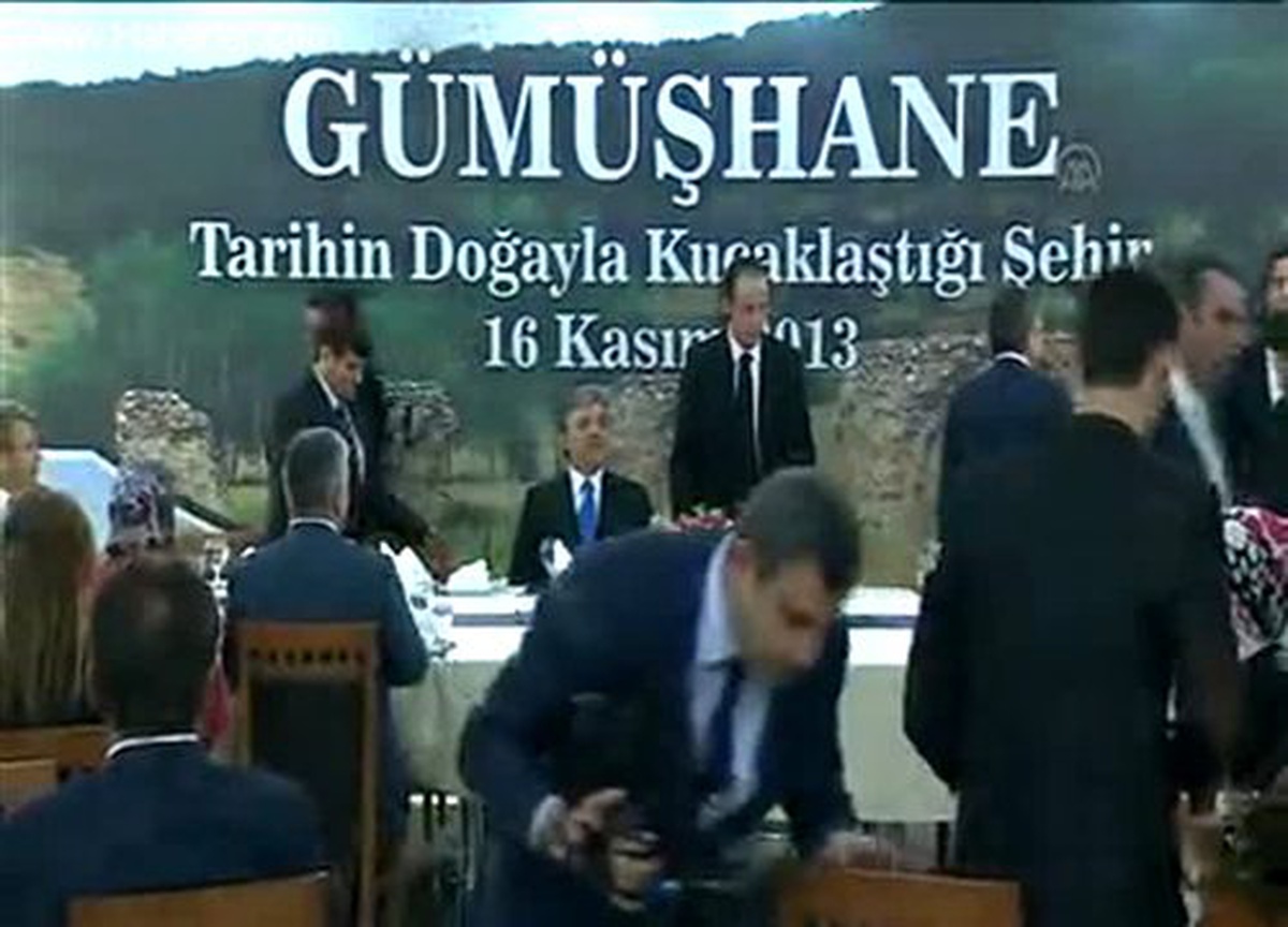 Cumhurbaşkanı Gül, halka hitap etti