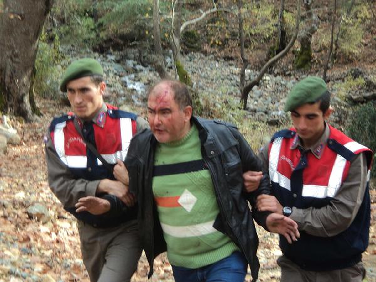 Eşi Evi Terk Edince İntihara Kalkıştı