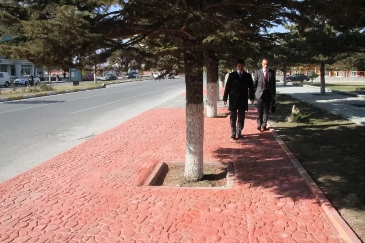 Halitpaşa Caddesine Prestijli Yürüme Yolu