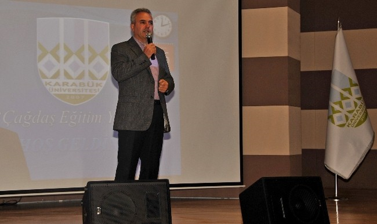 Kbü\'de Yabancı Diller Yüksekokulu Bilgilendirme ve Değerlendirme Toplantısı Yapıldı