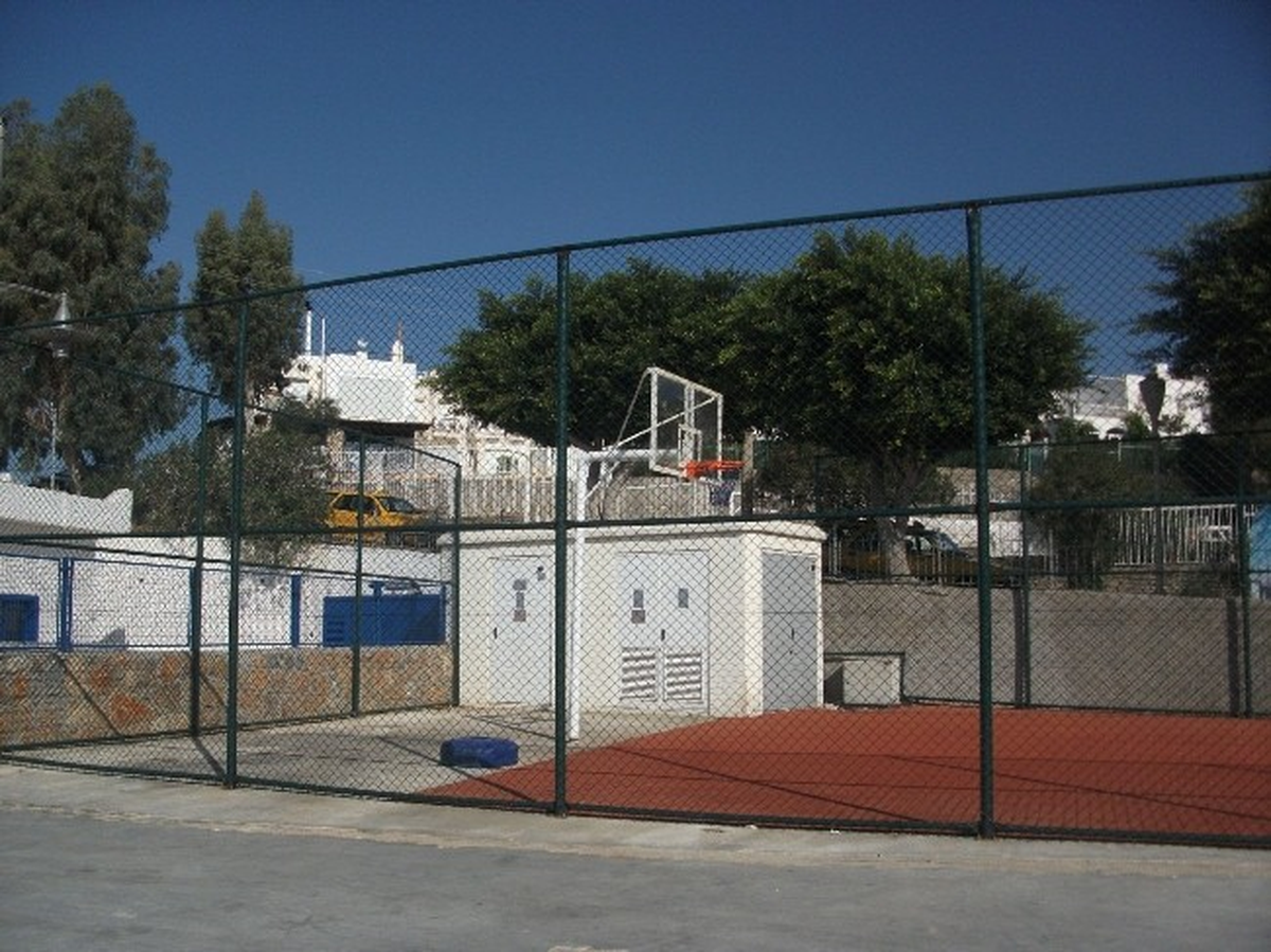 Bodrum'da Kumbahçe Basketbol Sahası Tamamlandı