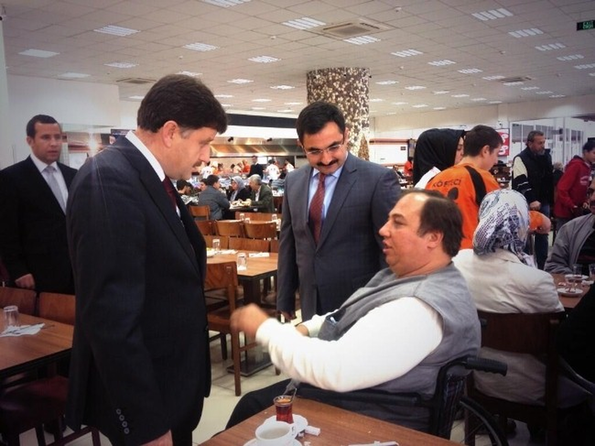 Milletvekili Poyraz Engellilerle Bir Araya Geldi