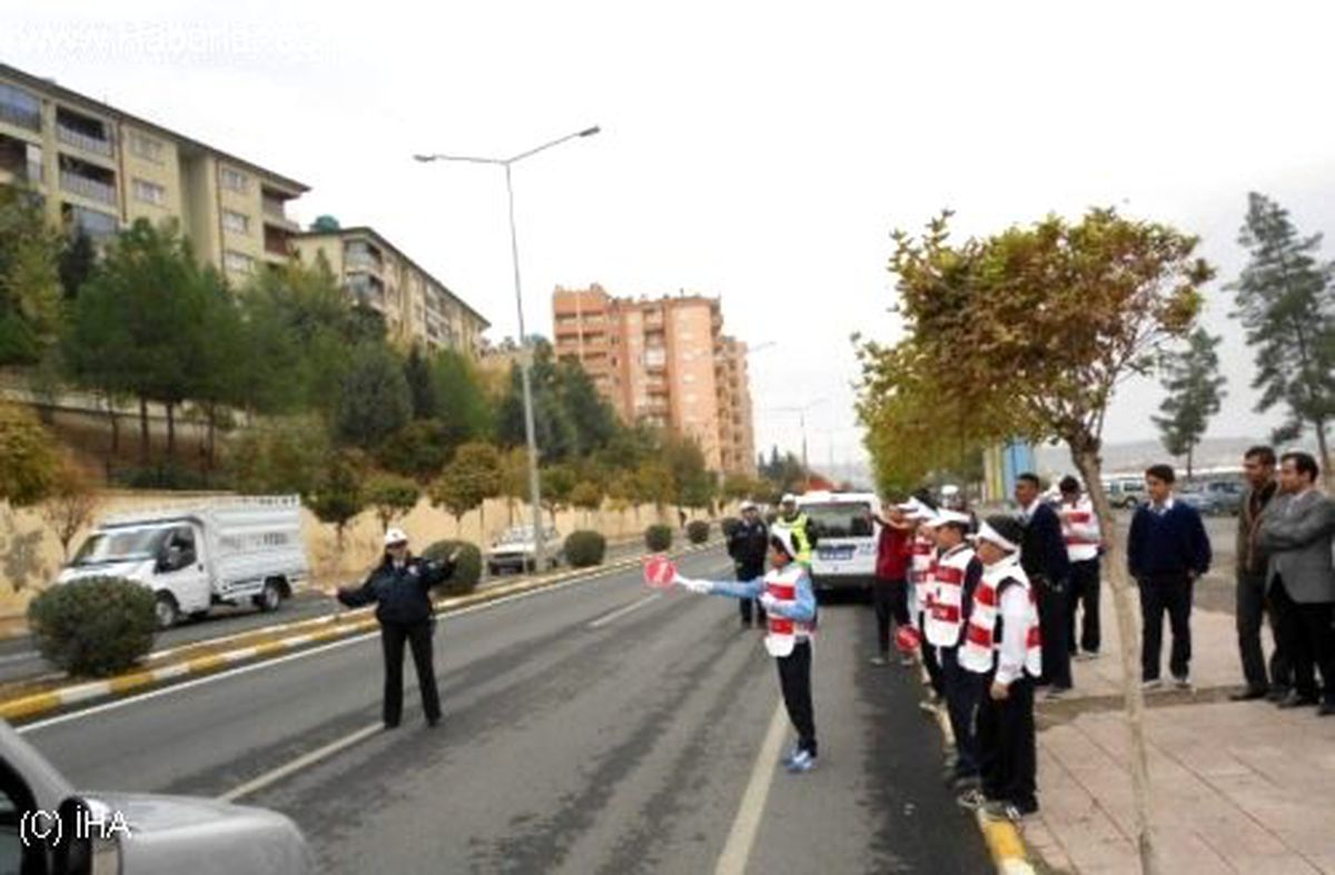 Minik Trafikçiler Görev Başında