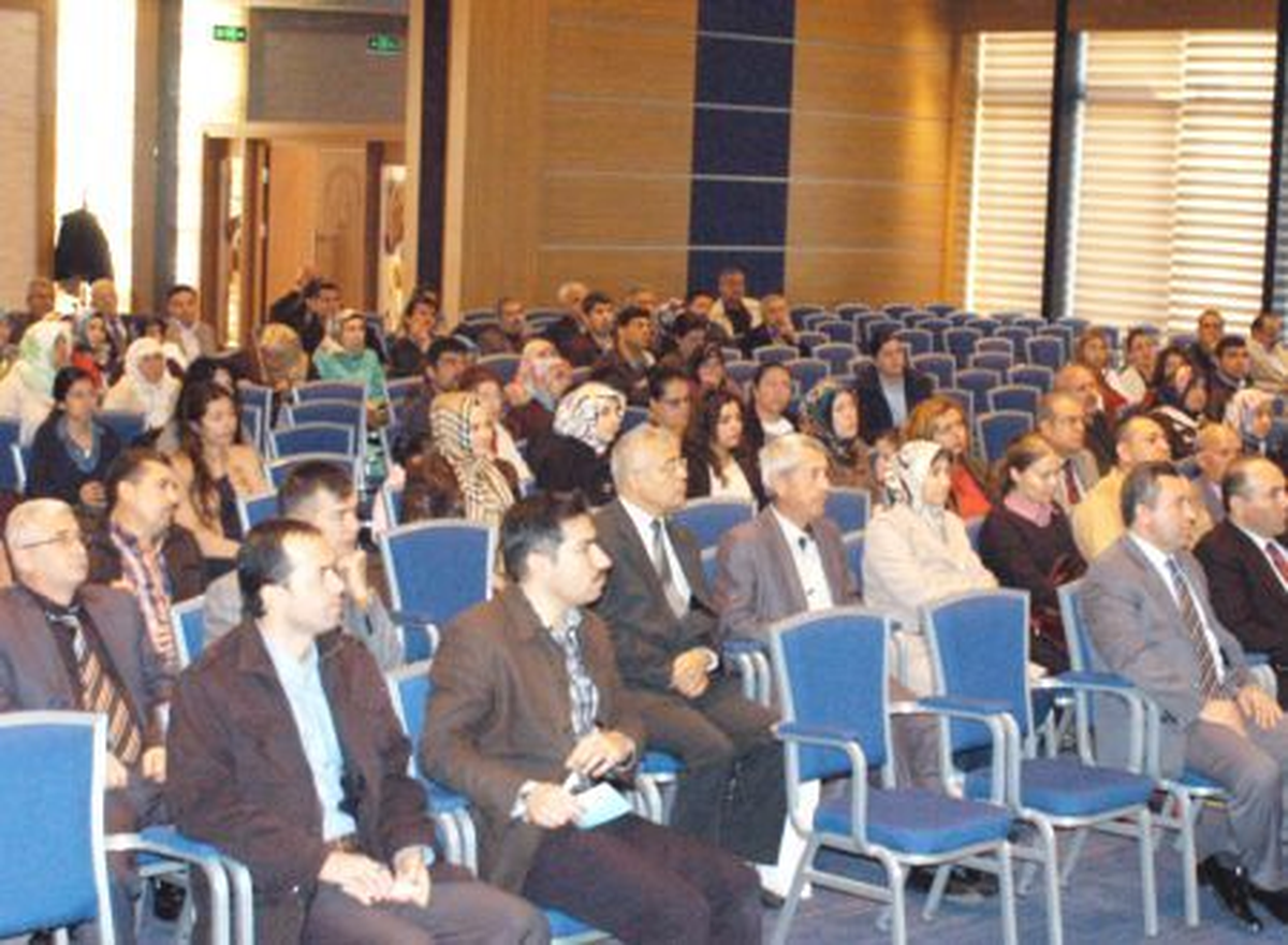 Muğla\'da "Aile İçi İletişim Semineri" Düzenlendi