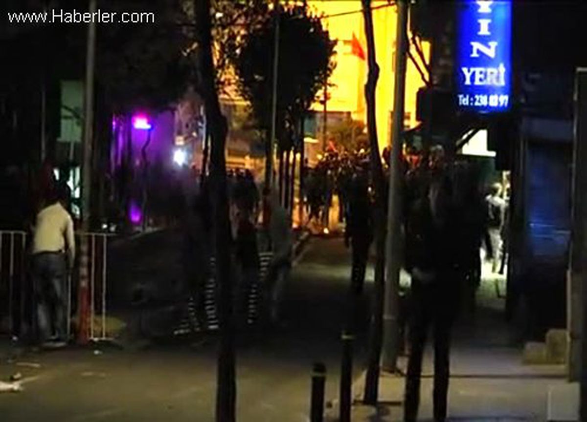 Okmeydanı\'nda izinsiz gösteri