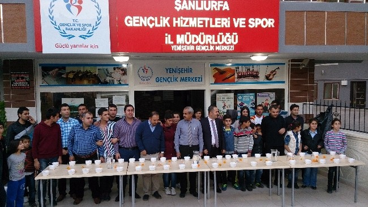 Şanlıurfa Yenişehir Gençlik Merkezinden Aşure Günü Etkinliği