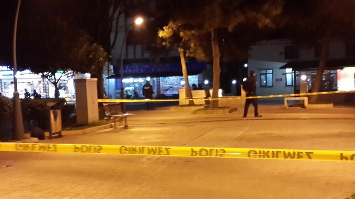 Sakarya\'da Şüpheli Çanta Polisi Alarma Geçirdi