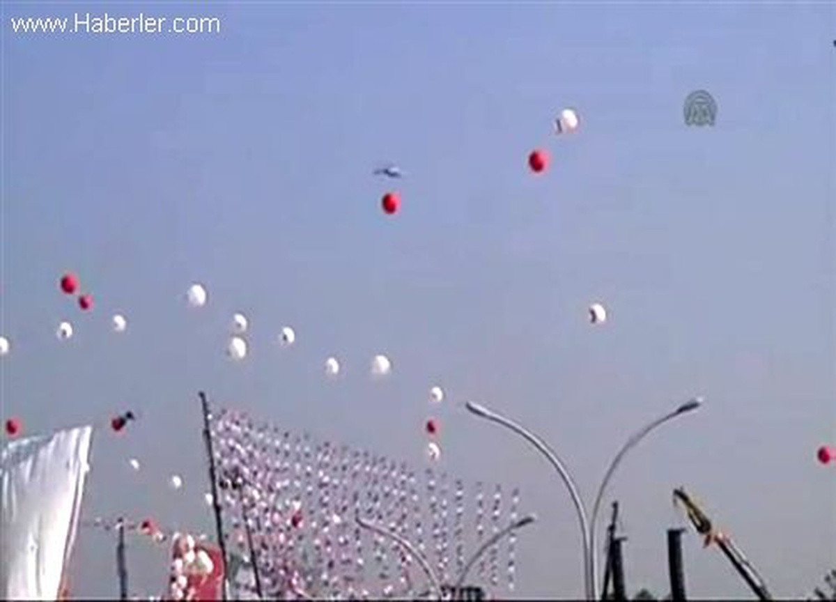 Tören alanında hazırlıklar tamamlandı