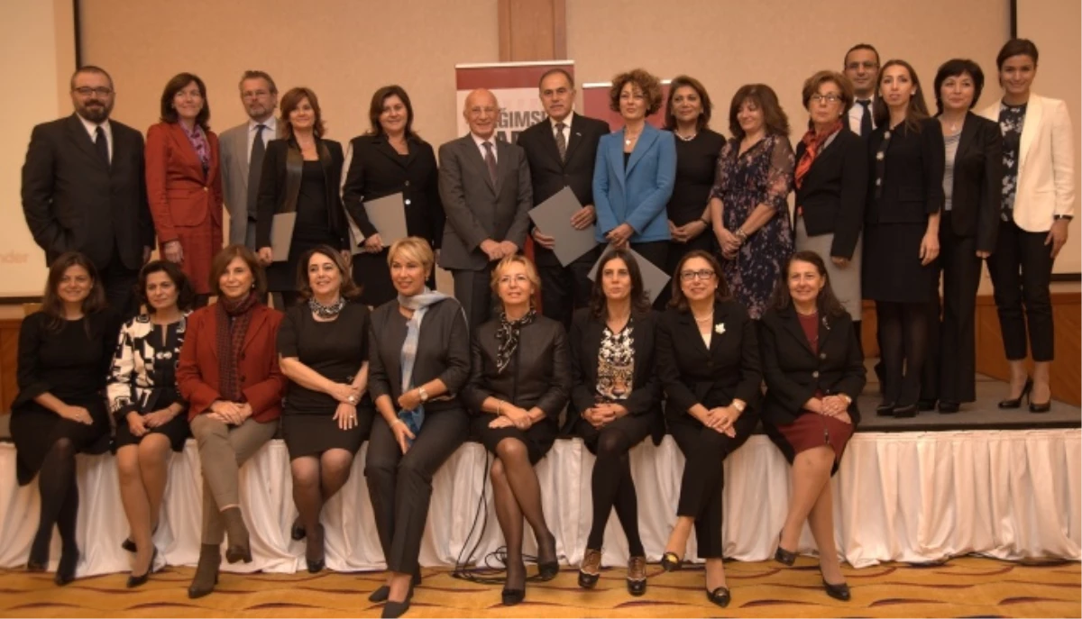 Türkiye Kadın Direktörler Konferansı Conrad Otel\'de Düzenlendi