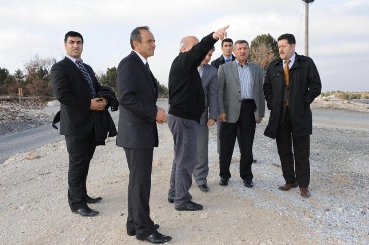 Vali Yılmaz, Kinay ve Aksoy ile Birlikte Yol Çalışmalarını İnceledi